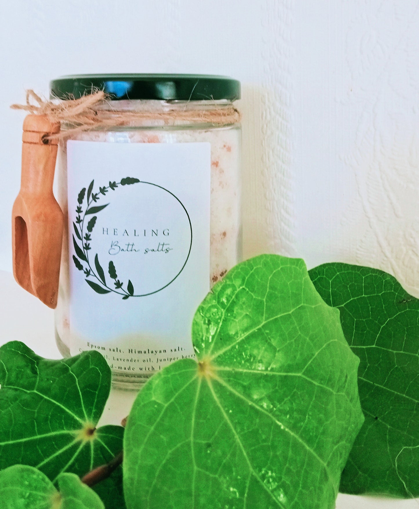 Relaxing bath soak